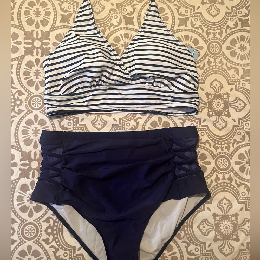 High waisted bikini